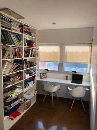 OPORTUNIDAD! CASA EN PH AL FRENTE C/ COCHERA Y JARDIN , HAEDO A 3 CUADRAS DE LA ESTACION