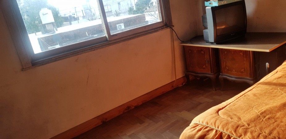 OPORTUNIDAD!! PH A REMODELAR EN HAEDO