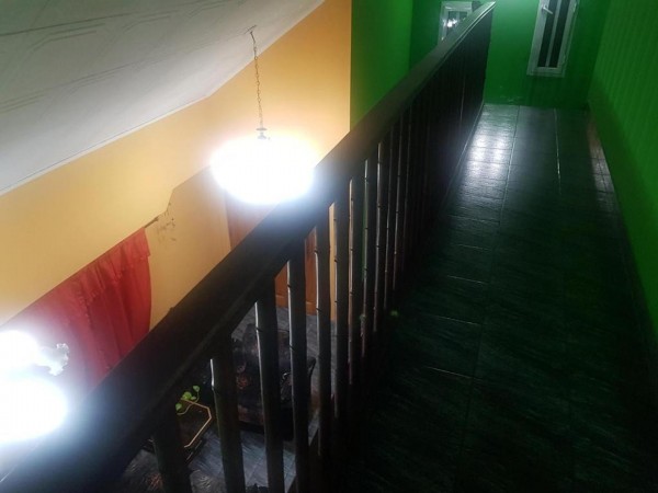 HERMOSO CHALET DE 2 PLANTAS,140 M2, 6 AMB + QUINCHO