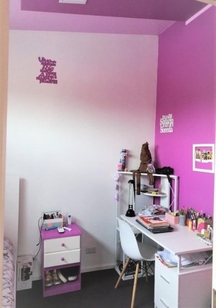 OPORTUNIDAD HERMOSA CASA DE 5 AMBIENTES JARDIN Y COCHERA EN PADUA NORTE 160 M2 CASI A ESTRENAR