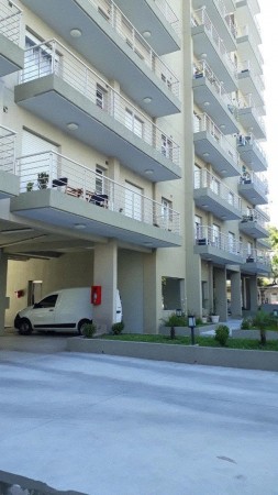 OPORTUNIDAD A ESTRENAR!EXCELENTE MONOAMBIENTE DIVISIBLE A 2 AMB EN COMPLEJO DE DEPARTAMENTOS PREMIUM