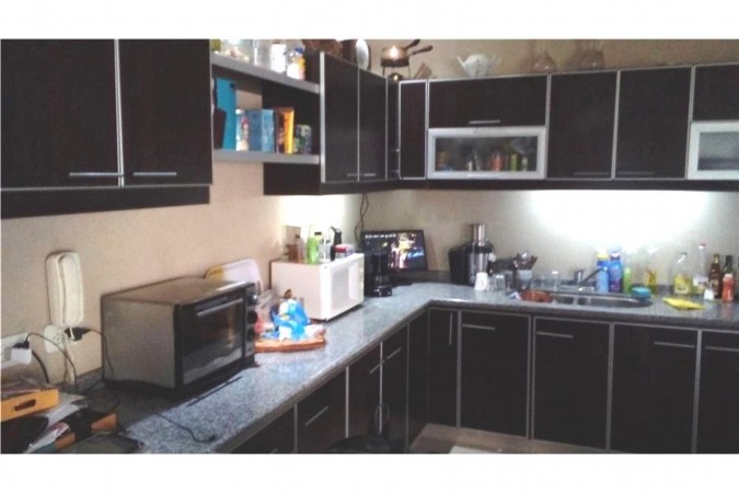 OPORT UNICA!!CASAQUINTA A ESTRENAR 6 AMB.EST.MINIMALISTA, PISCINA QUINCHO+DEPTO A 1 CDRA DE M.FIERRO