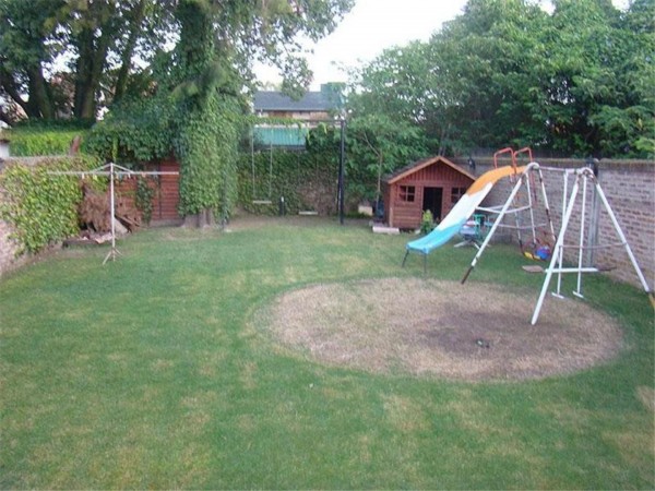 OPORTUNIDAD!!CASAQUINTA EN PARQUE LELOIR A ESTRENAR!! 4 AMB, 250M2, 2PTS, A MTS DE M.FIERRO!!