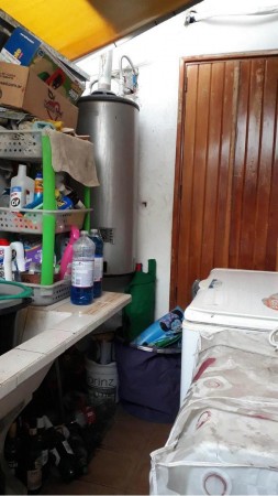 OPORTUNIDAD! HERMOSO PH A NUEVO, 4 AMB,PATIO,PARRILLA,COCHERA X2, FRTE A PLAZA, 1CUADRA JM.PAZ