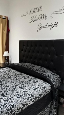 OPORTUNIDAD! HERMOSO PH A NUEVO, 4 AMB,PATIO,PARRILLA,COCHERA X2, FRTE A PLAZA, 1CUADRA JM.PAZ