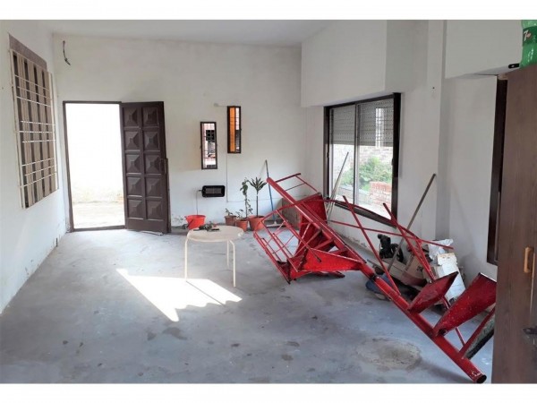 OPORTUNIDAD URG...CASA 5 AMB,PQUE,COCHERA A 2 CDS. POLO GASTRONOMICO PARQUE LELOIR