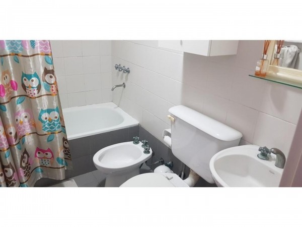 OPORTUNIDAD!!HERMOSA CASA A ESTRENAR EN BARRIO SEMI CERRADO, C/ PISCINA,PARQUE Y QUINCHO LOTE 420 m2