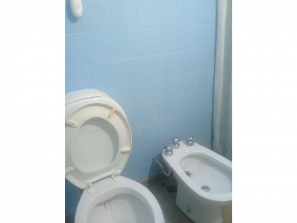 OPORTUNIDAD UNICA!! EXC. CHALET EN PADUA SUR A 10 CDS DEL CENTRO, 200M2 LOTE DE 12 X 62 , 6 AMB