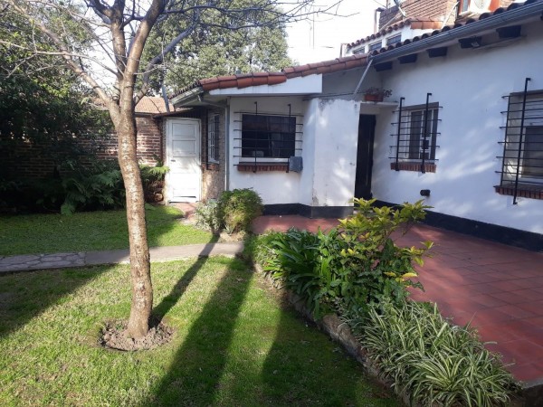 OPORTUNIDAD!! HERMOSA CASA TIPO QUINTA EN PADUA SUR +DEPTO+QUINCHO+OFICINA,SOBRE 2LOTES,24 X 37 MTS