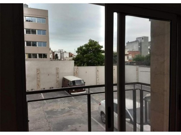 OPORTUNIDAD! HERMOSO DEPTO.A ESTRENAR EN INMEJORABLE ZONA MORON CENTRO/TRIBUNALES, APTO PROFESIONAL