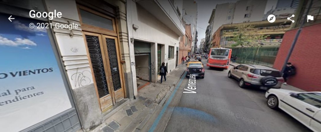 OPORTUNIDAD IMPERDIBLE!! ZONA CENTRO/ SAN TELMO, IDEAL INVERSORES, PISO COMPLETO APTO PROFESIONAL  196 M2, 7 AMBIENTES AMPLIOS, 2 BAÑOS, COCINA COMEDOR, DESPENSA, TERRAZA, BAULERA 