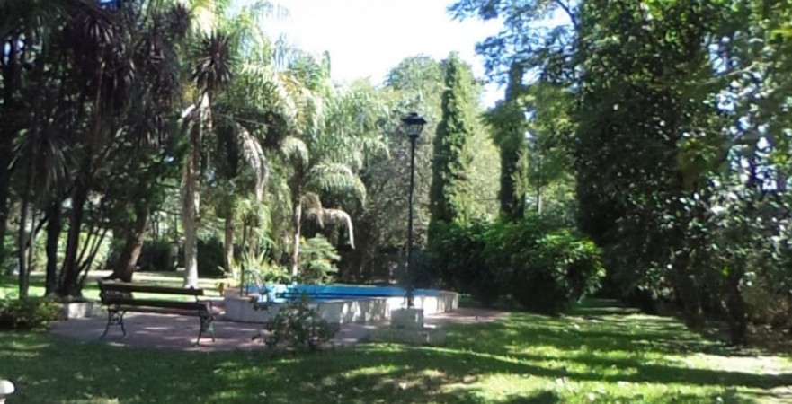 CASAQUINTA BARRIO PQUE LELOIR!! 8 AMB. 2 PTAS, 1600M2, PARQUE Y PISCINA EXCELENTE OPORTUNIDAD EN LA ZONA!!