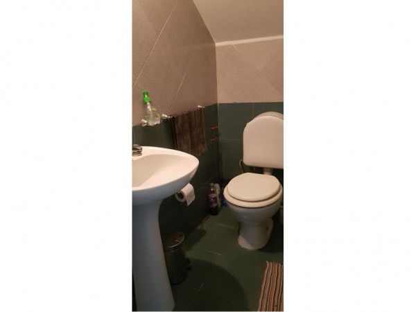 OPORTUNIDAD!!HERMOSO DÚPLEX DE 4 AMB 100M2, 2 PLANTAS,GARAGE, PATIO Y PARRILLA EN CONDOMINIO PRIVADO