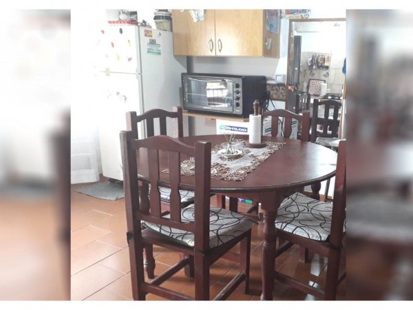 DEPTO EN EL FARO A 1 CUADRA DE LA PLAYA, 2 AMB + ENTREPISO + BALCON "SIN EXPENSAS"