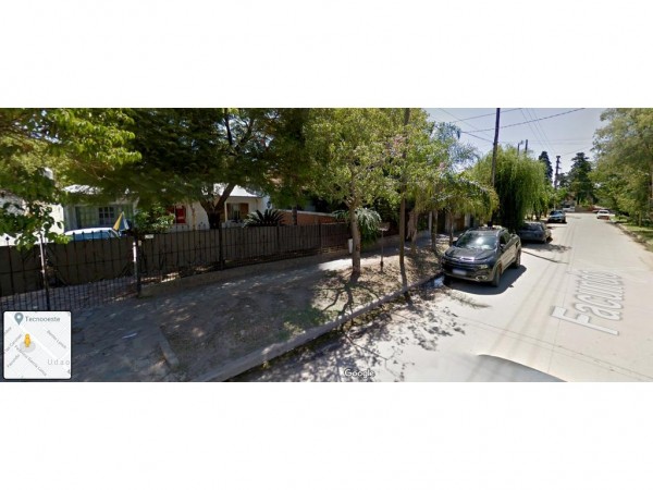 OPORTUNIDAD!! CASA 160M2 CON LOTE DE 12x42 A MEDIA CUADRA DE M. FIERRO - PARQUE LELOIR