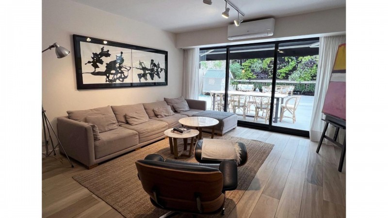 EXCELENTE DEPARTAMENTO 4 AMB CON 2 PATIOS, COCHERA Y BAUL