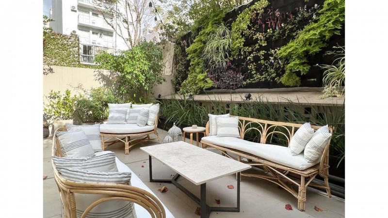 EXCELENTE DEPARTAMENTO 4 AMB CON 2 PATIOS, COCHERA Y BAUL