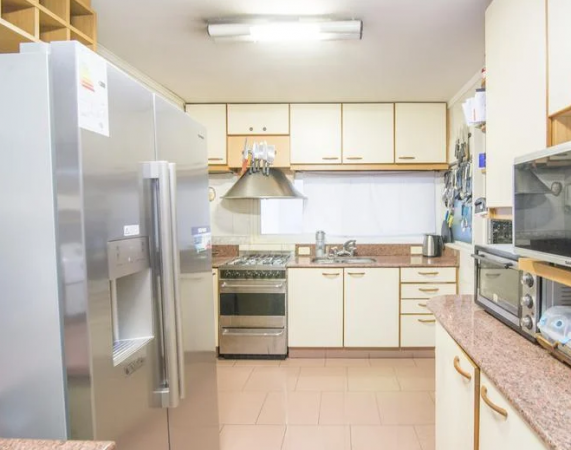 EXCELENTE SEMIPISO 5 AMBIENTES EN BELGRANO CON BALCON Y COCHERA AV. LIBERTADOR AL 5600  Y LA PAMPA