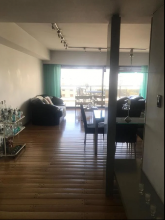 EXCELENTE DEPTO AL FRENTE 4 AMBIENTES, 3 DORMITORIOS CON COCHERA EN PALERMO