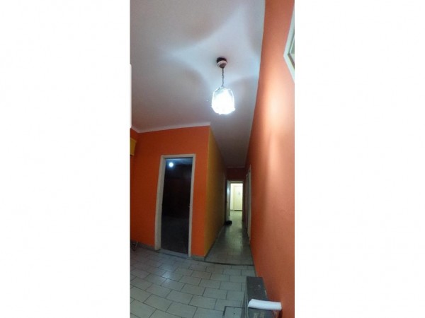 CASA 7 AMB CASTELAR CTRO 2 PTAS 240M2 LOTE 40 X 8,66, 7 AMB+GARAGE+JARDIN 20MTS*APTA EMPREND