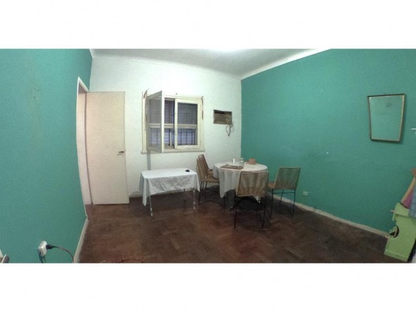 CASA 7 AMB CASTELAR CTRO 2 PTAS 240M2 LOTE 40 X 8,66, 7 AMB+GARAGE+JARDIN 20MTS*APTA EMPREND