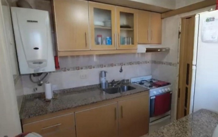 OPORTUNIDAD!! IMPECABLE DEPTO 4 AMB.TORRE ALBARELLOS,REMODELADO TODO LUZ, 4 AMB, SEGURIDAD 24HS