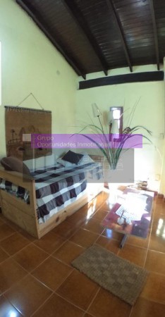 OPORTUNIDAD!!EXC. QUINTA LOTE 1450 M2, 220M2 CONSTR., CASA PPAL, QUINCHO, CASA HUESPEDES, PISCINA, GRAN PARQUE,  PARRILLA, POOL HOUSE, JACUZZI,VESTUARIOS