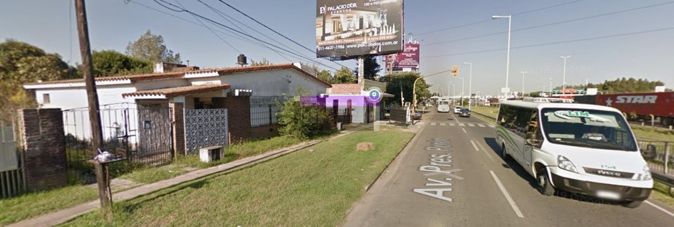 OPORTUNIDAD UNICA EN PARQUE LELOIR SOBRE COLECTORA, CASA 4 AMB. JARDIN, COCHERAS, S/LOTE 11X28, APTO PROFESIONAL/COMERCIAL