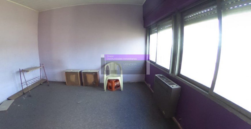 OPORTUNIDAD UNICA EN PARQUE LELOIR SOBRE COLECTORA, CASA 4 AMB. JARDIN, COCHERAS, S/LOTE 11X28, APTO PROFESIONAL/COMERCIAL