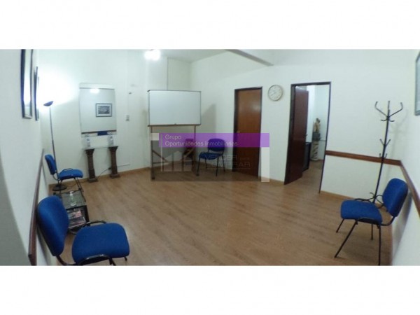 OPORTUNIDAD!! EXCELENTE OFICINA EN CORRIENTES Y PASTEUR, 2 OFFICE + RECEPCION/ SALA DE REUNIONES
