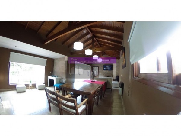 EXC.OPORTUNIDAD!! CASAQUINTA CASI A ESTRENAR EN P. LELOIR 260M2,LOTE 1320M2,6AMB.PISCINA,PARQUE ACEPTA PERMUTA