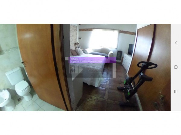 CASA 5 AMB ITUZAINGO NORTE CENTRO - DE ESTILO MODERNO A NUEVO C/PISCINA, COCHERA EXC. OPORTUNIDAD! HERMOSA! VISITA HOY!!