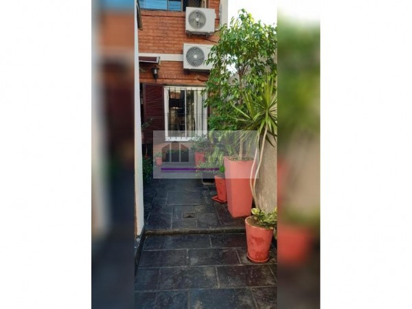 EXCELENTE OPORTUNIDAD EN LA MEJOR ZONA RESIDENCIAL DE RAMOS!! DUPLEX EN 2 PLANTAS TODO REMODELADO A NUEVO, IMPECABLE A PRECIO DE OPORTUNIDAD!!!!