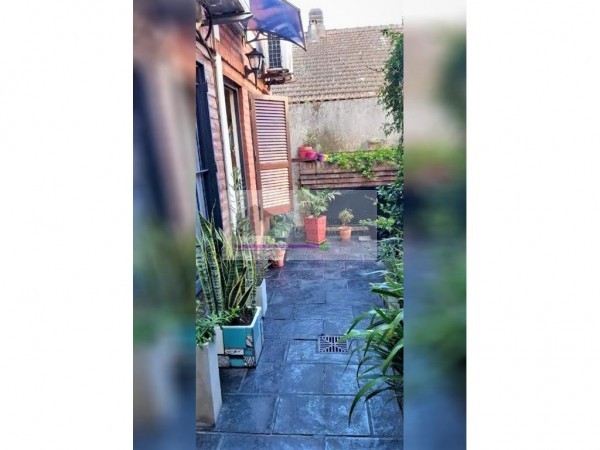 EXCELENTE OPORTUNIDAD EN LA MEJOR ZONA RESIDENCIAL DE RAMOS!! DUPLEX EN 2 PLANTAS TODO REMODELADO A NUEVO, IMPECABLE A PRECIO DE OPORTUNIDAD!!!!