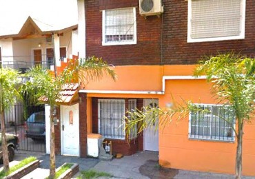 OPORTUNIDAD!! EXC. PH 3 AMBIENTES + PATIO, LOTE DE 100m2 EN VILLA SANTOS TESEI, HURLINGHAM