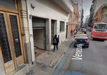 OPORTUNIDAD IMPERDIBLE!! ZONA CENTRO/ SAN TELMO, IDEAL INVERSORES, PISO COMPLETO APTO PROFESIONAL  196 M2, 7 AMBIENTES AMPLIOS, 2 BAÑOS, COCINA COMEDOR, DESPENSA, TERRAZA, BAULERA 